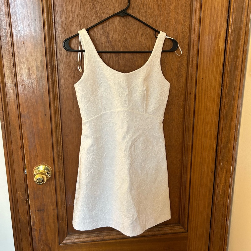 NWOT Zara White Textured Sleeveless Mini Dress